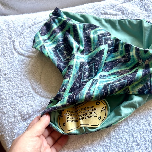 NWOT Wolven Jungle Reversible High-Waisted Bikini - Picture 6 of 10